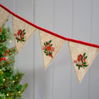 CHRISTMAS ROBIN EMBROIDERED BUNTING 7 FLAGS COTTON AND LINEN