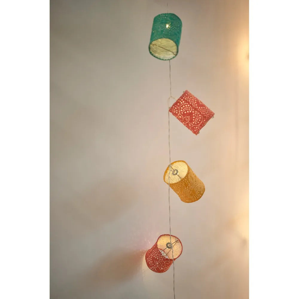 Lantern Chain 1