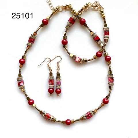Teracotta and Gold gemstone set