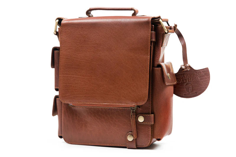 TINNAKEENLY Leather Utility Bag Tan