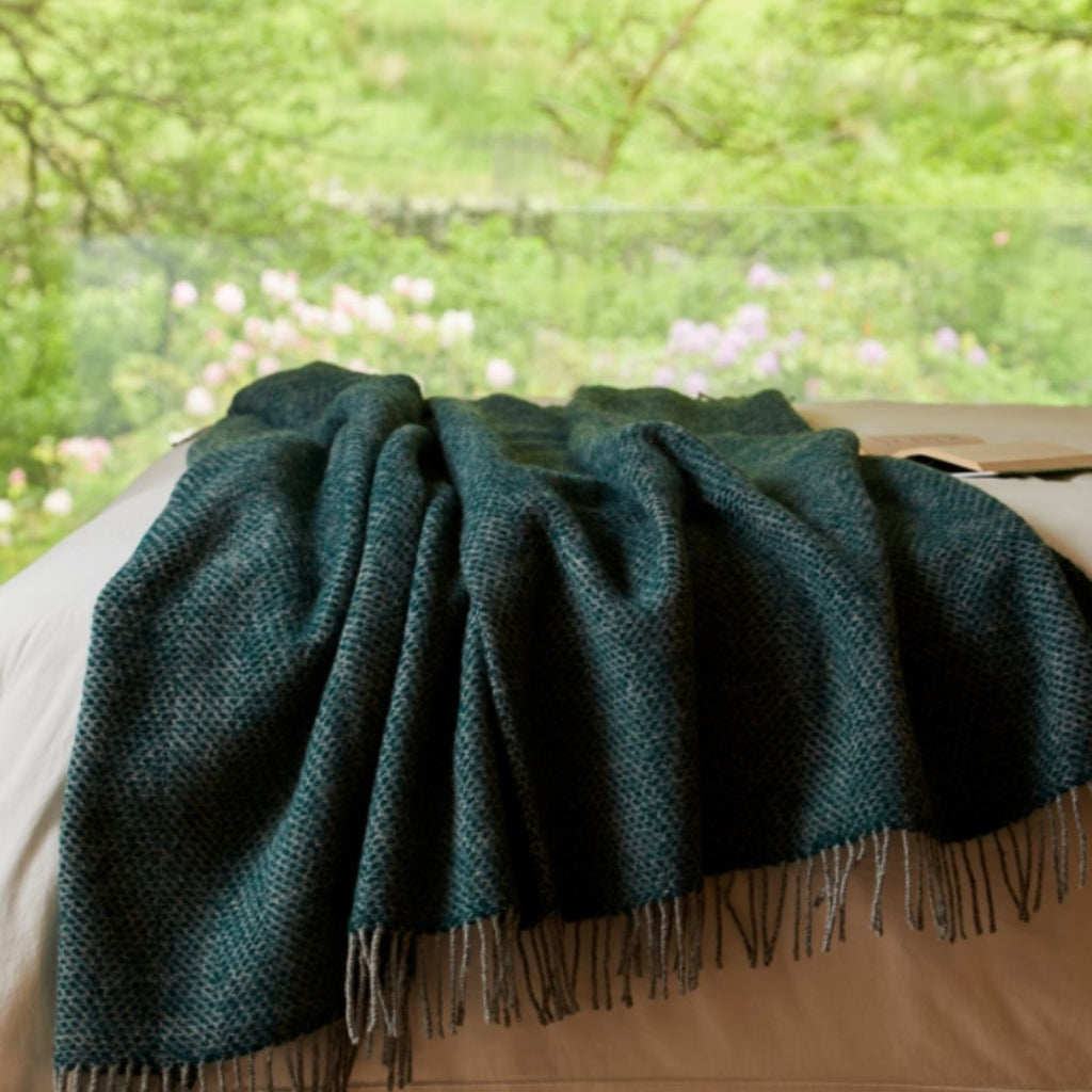 beehive-extra-large-emerald-grey